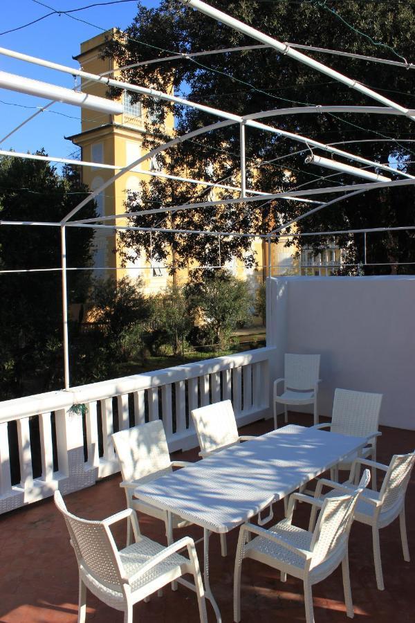 Aquarium By The Sea Διαμέρισμα Λεβάντο Εξωτερικό φωτογραφία